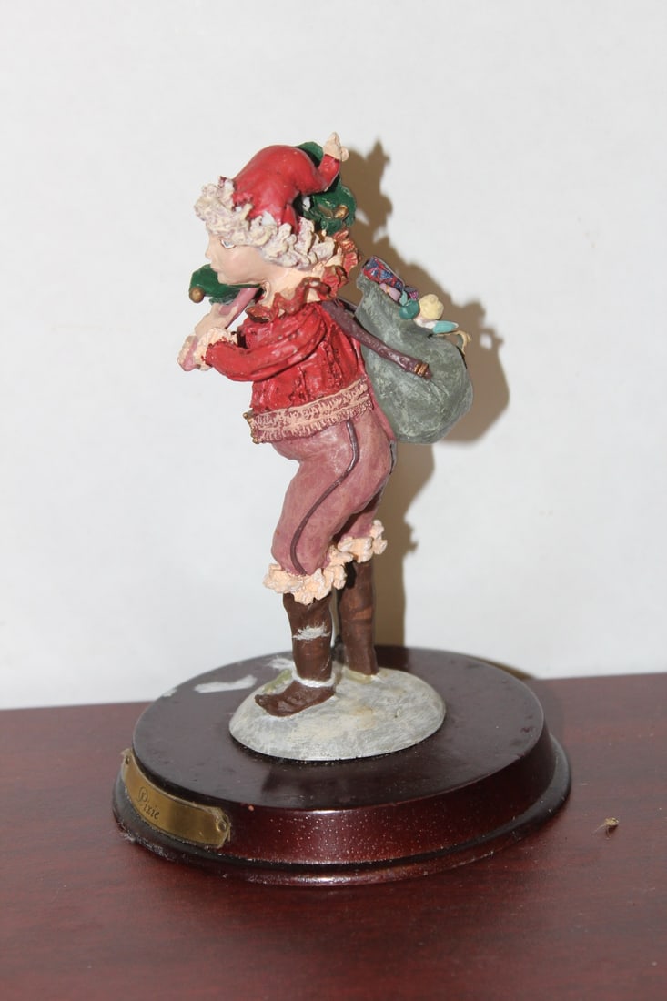 A Pixie Santa Claus - 2