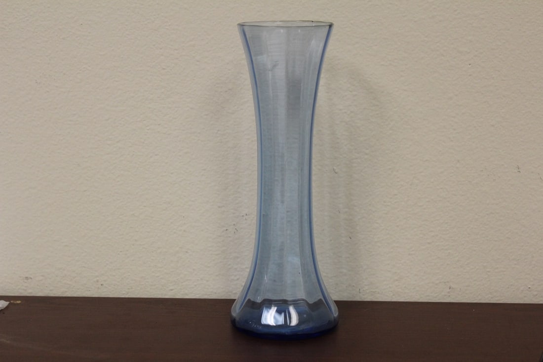 A Teal Blue Colour Cylinder Vase: 9 1/2" tall