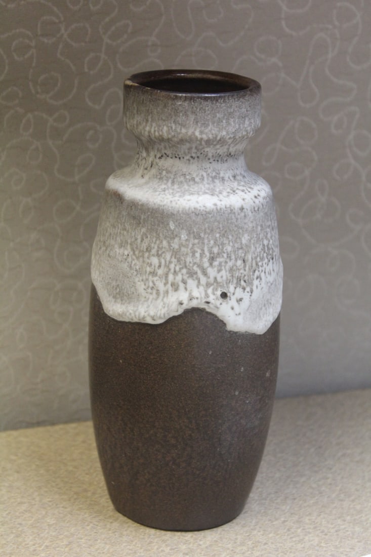 Germany pottery vase (1 of 5)