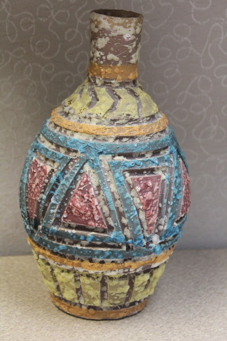 Decorative ceramic vase - 4