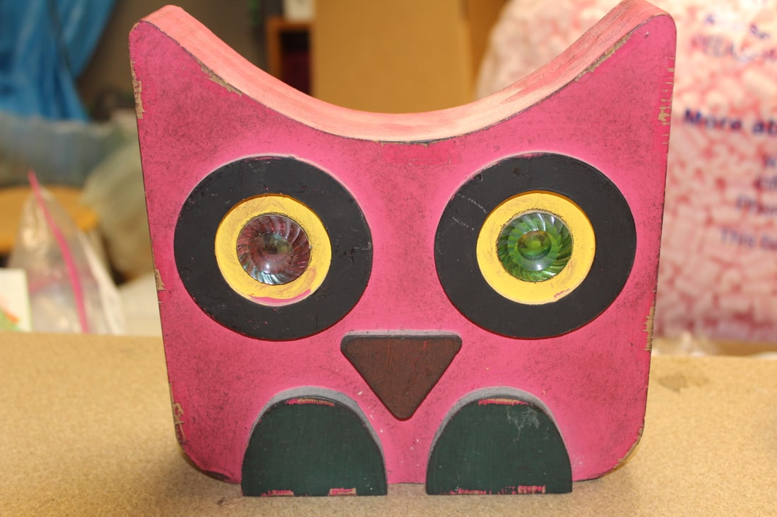 Wood Owl Wall Plaque (1 of 6)