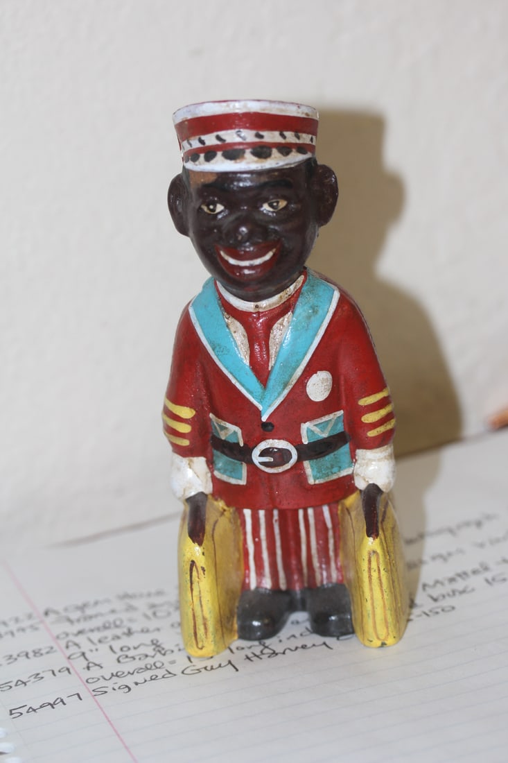 Black Americana Cast Iron Bank (1 of 6)