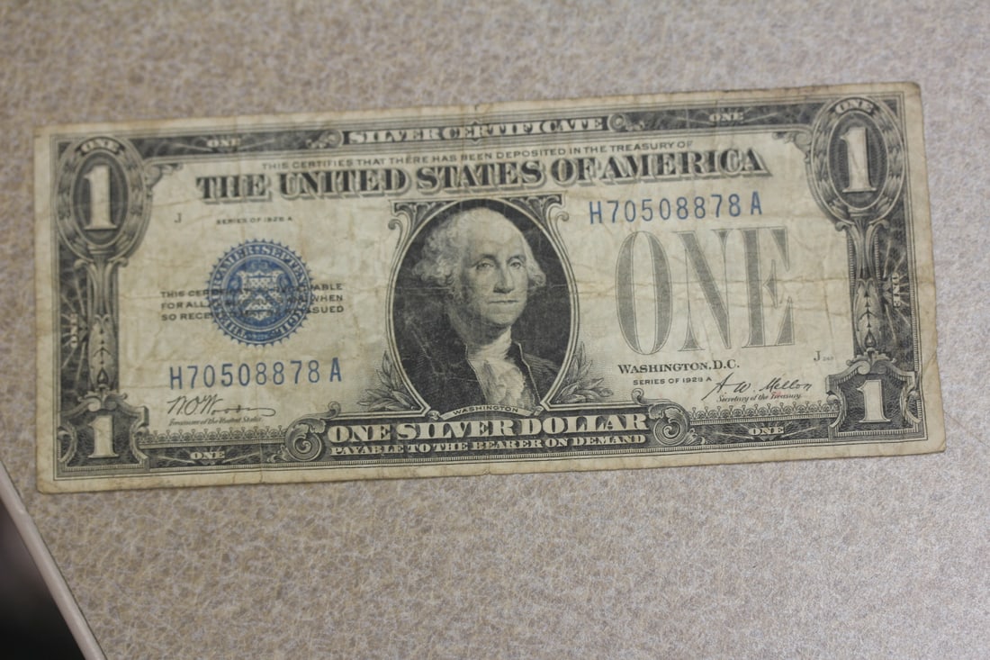 1928 Funny Back One Dollar Note - 3