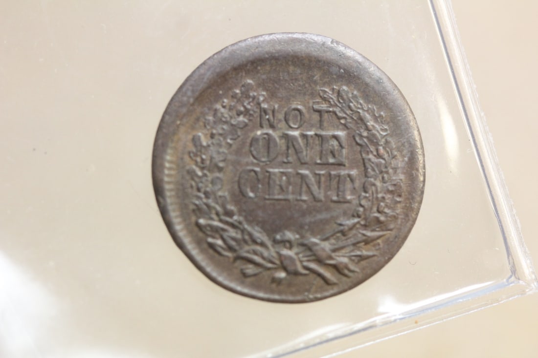 Civil War 186? Token - Triple Error: exceptional - uncirculated condition - off center - also missing date - and crack planchet - very rare