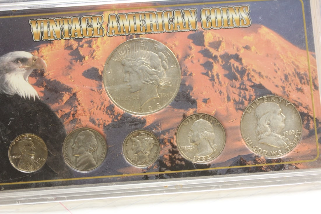 Vintage American Quarters: 6 coins set - 5 of them are silver - rare