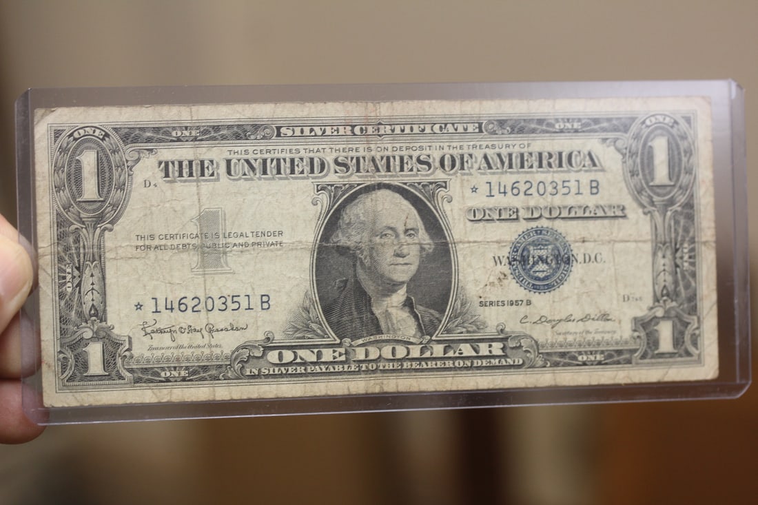 1957 $1.00 Blue Seal Star Note: as shown