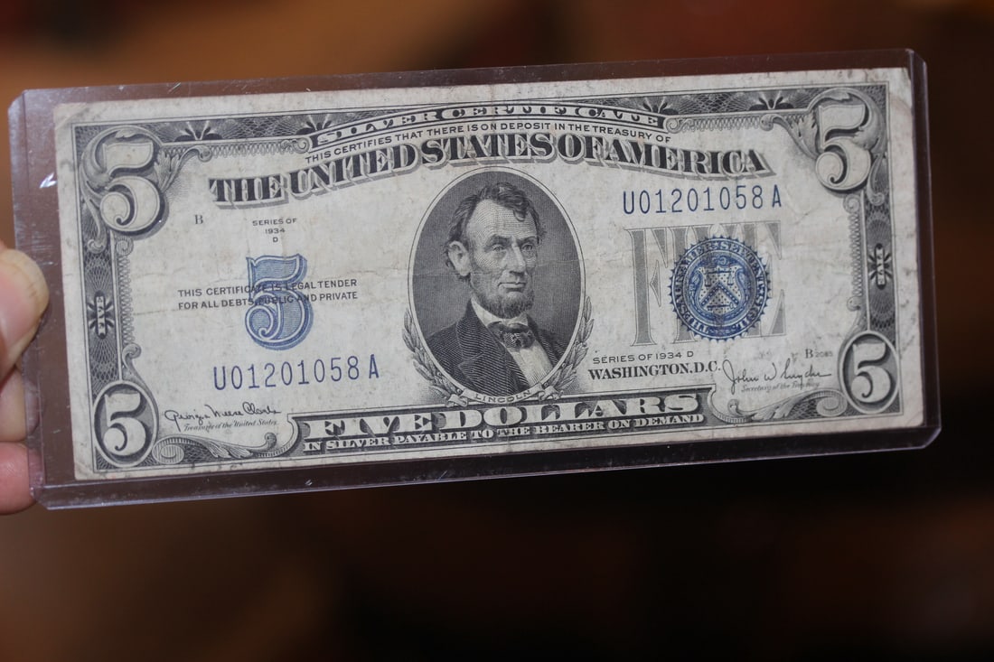 1934 $5.00 Note: as shown on photos