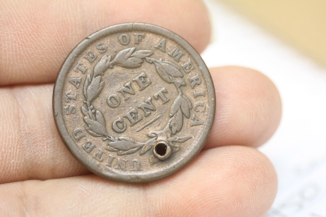 1838 Large Cent - 4