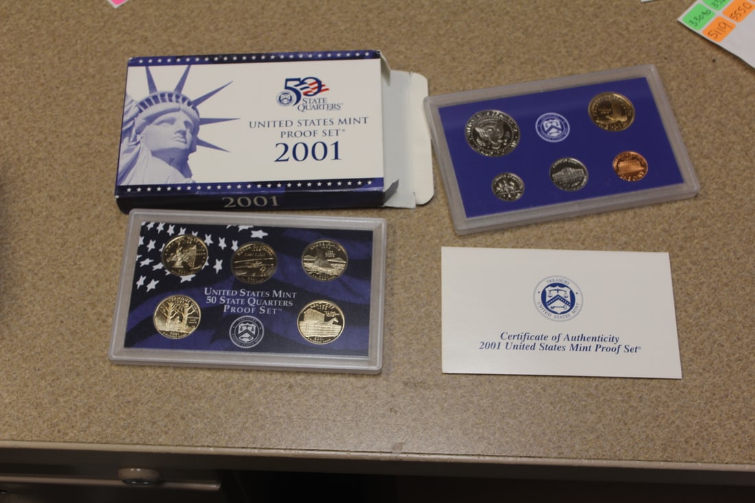 2001 US Mint Proof Set - 2