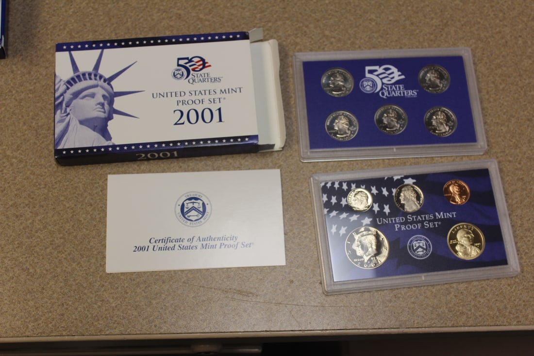 2001 US Mint Proof Set: 10 coins set