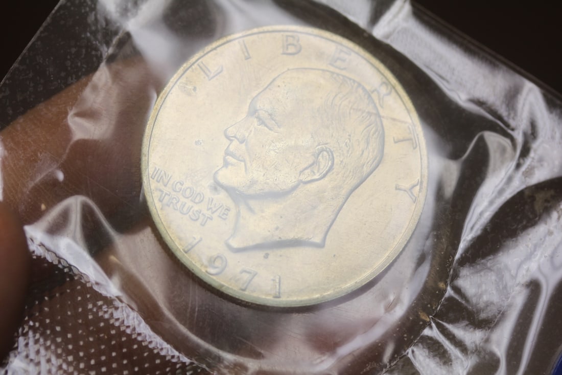 40% Silver ike dollar - 3