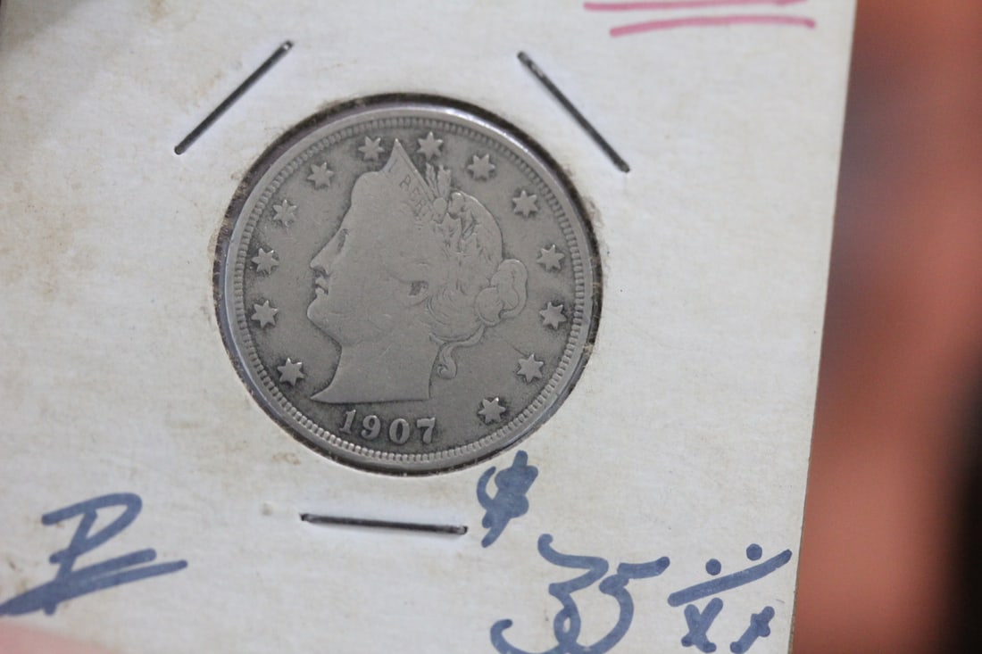 1907 V Nickel: as shown