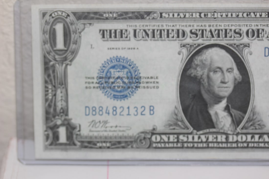 1928 Funny Back $1.00 Note - 3