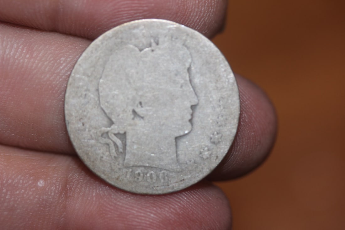 1906 Barber Silver Quarter: as shown