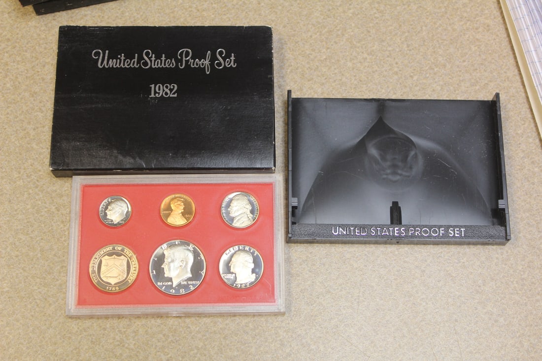 1982 US Proof Set: as shown