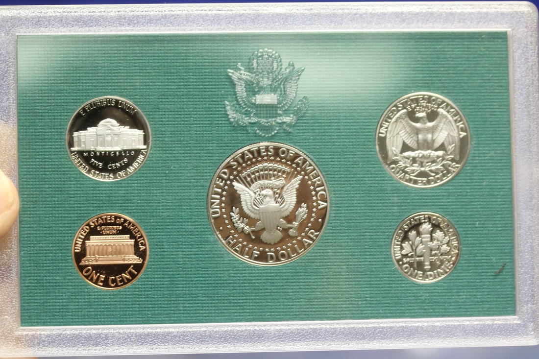 A 1996 US Mint Proof Set - 2