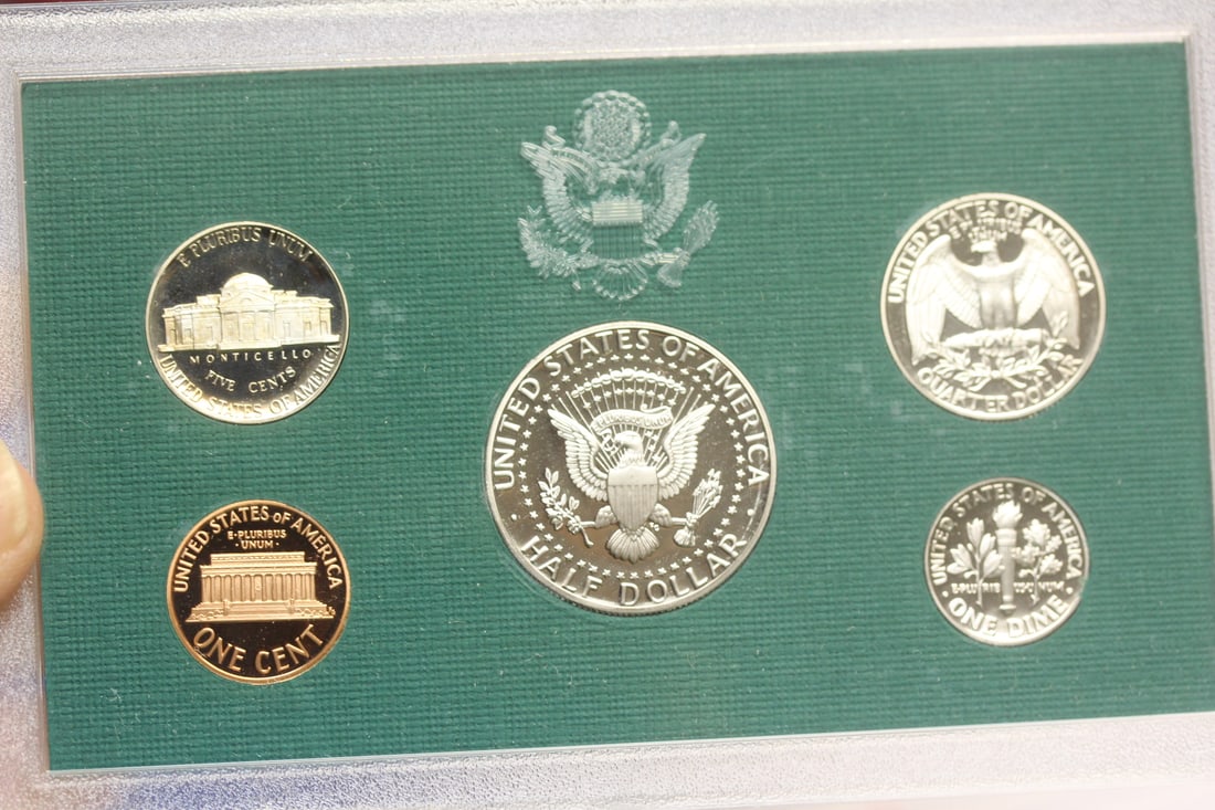 A 1996 US Mint Proof Set - 2