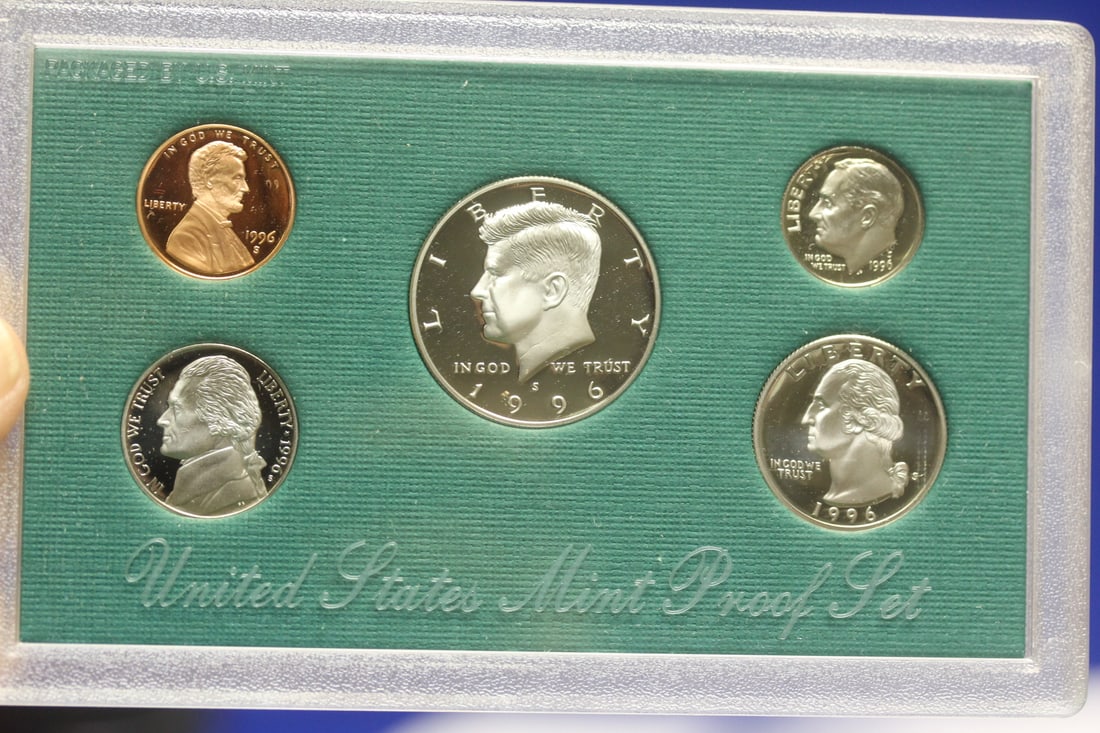 A 1996 US Mint Proof Set: as shown