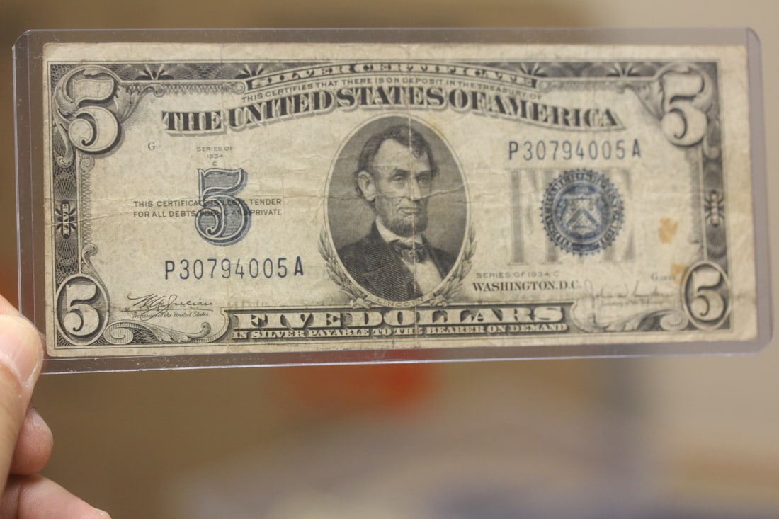 1934 Off Center $5.00 Note: as shown