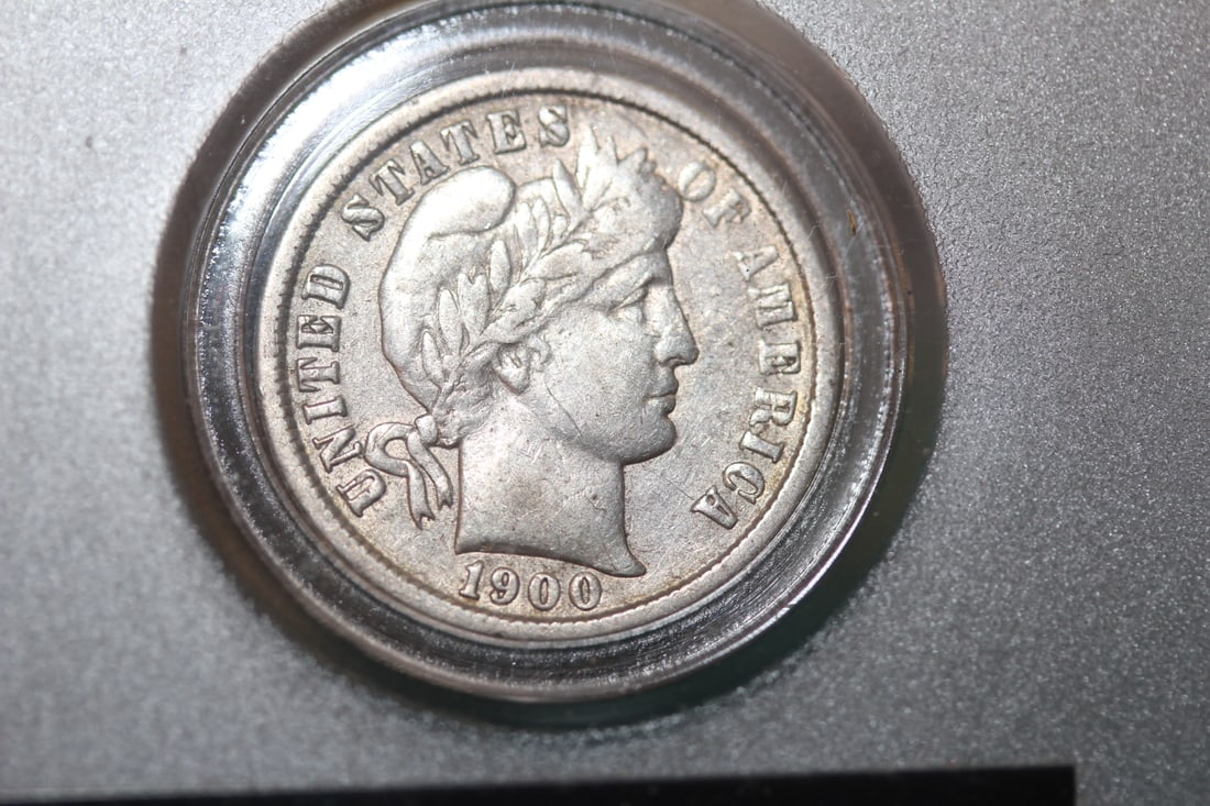 1900 Silver Barber Dime: as shown