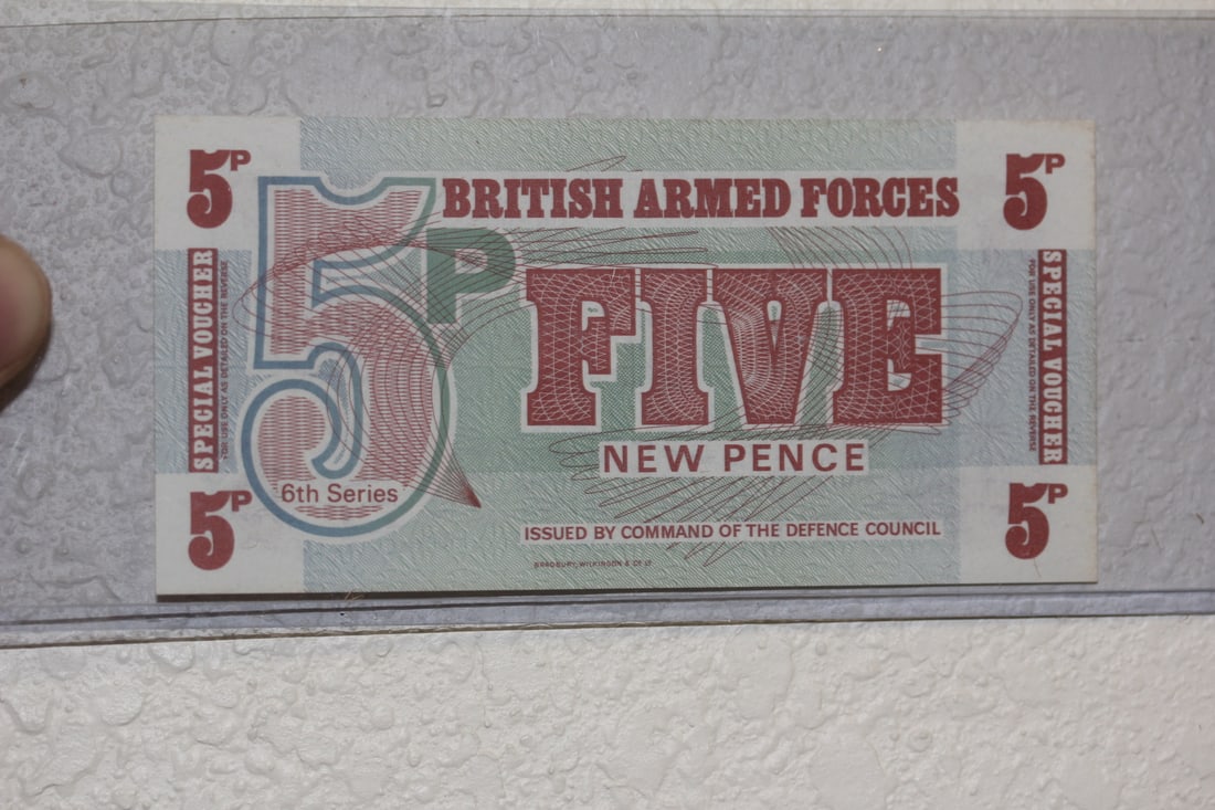 British Armed Forces 5pence Military Note: as shown