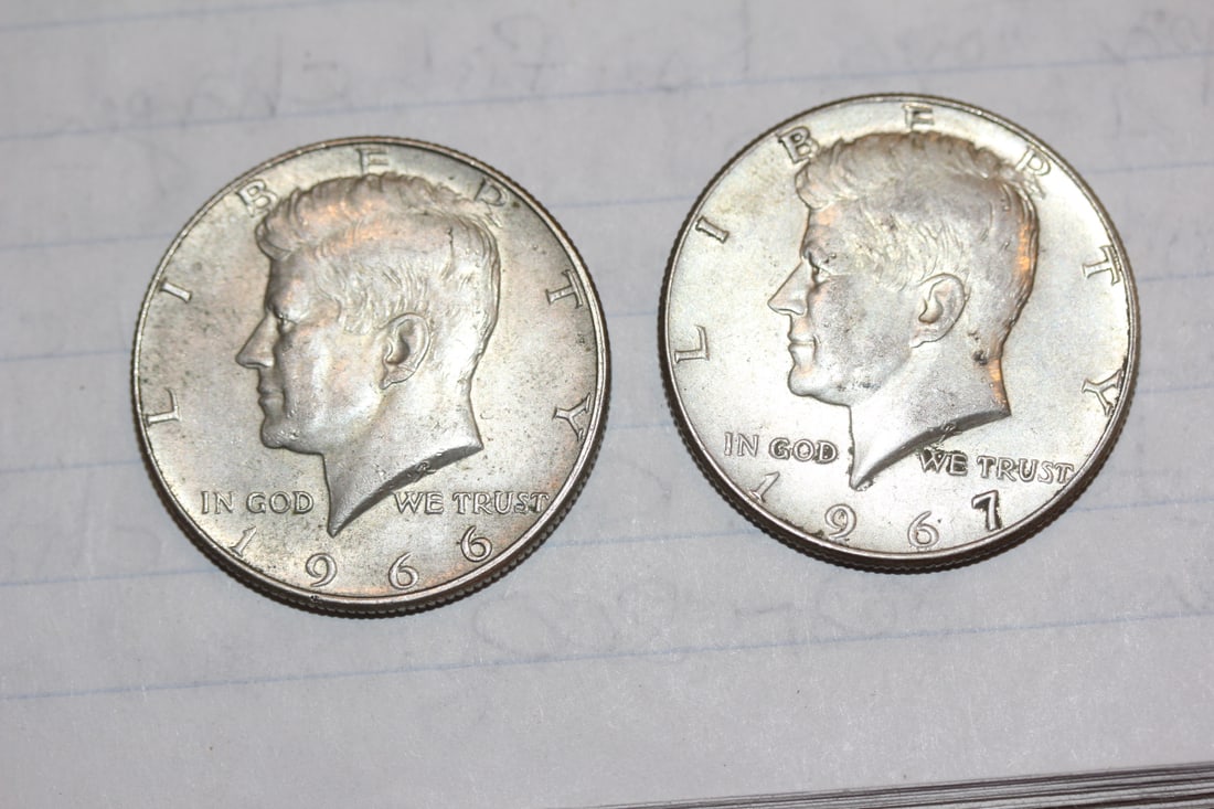 Lot of 2 40% silver Kennedy Half Dollars: as shown on photos