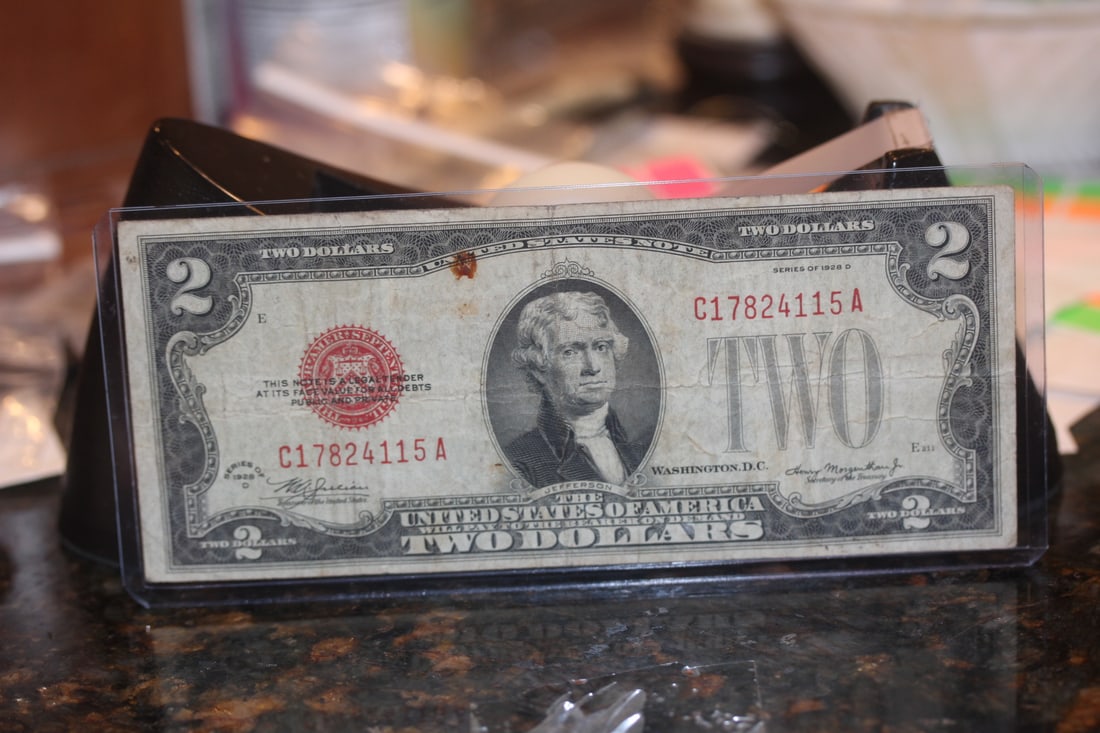 1928 Red Seal $2.00 Note: as shown