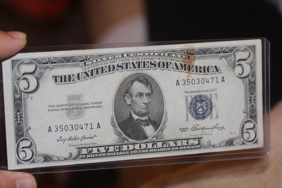 1953 Five Dollar Note: as shown on photos
