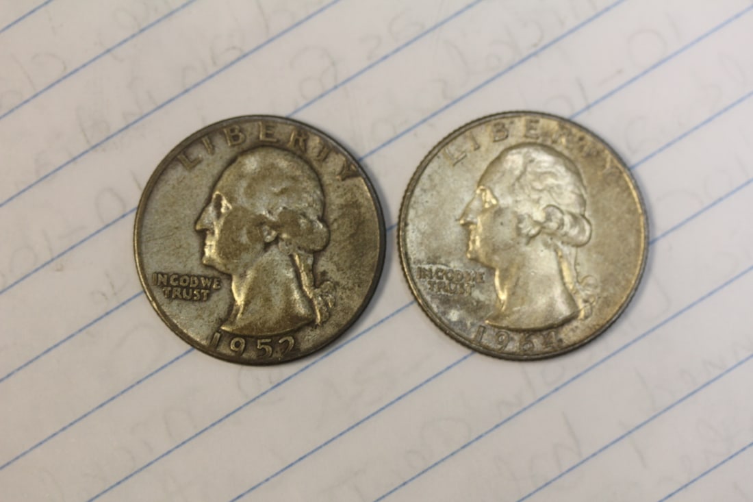 Lot Of 2 Silver Washington Quarters: as shown