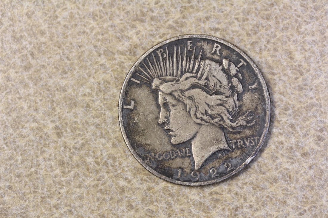 1922 Peace Dollar: silver