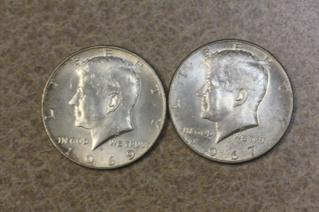Lot of Two Kennedy Halves: 40% silver - great condition
