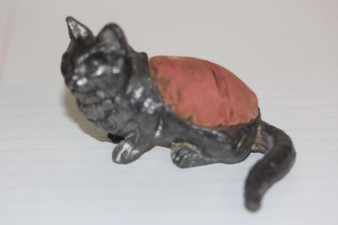 Antique Metal Cat Pin Cushion (1 of 5)