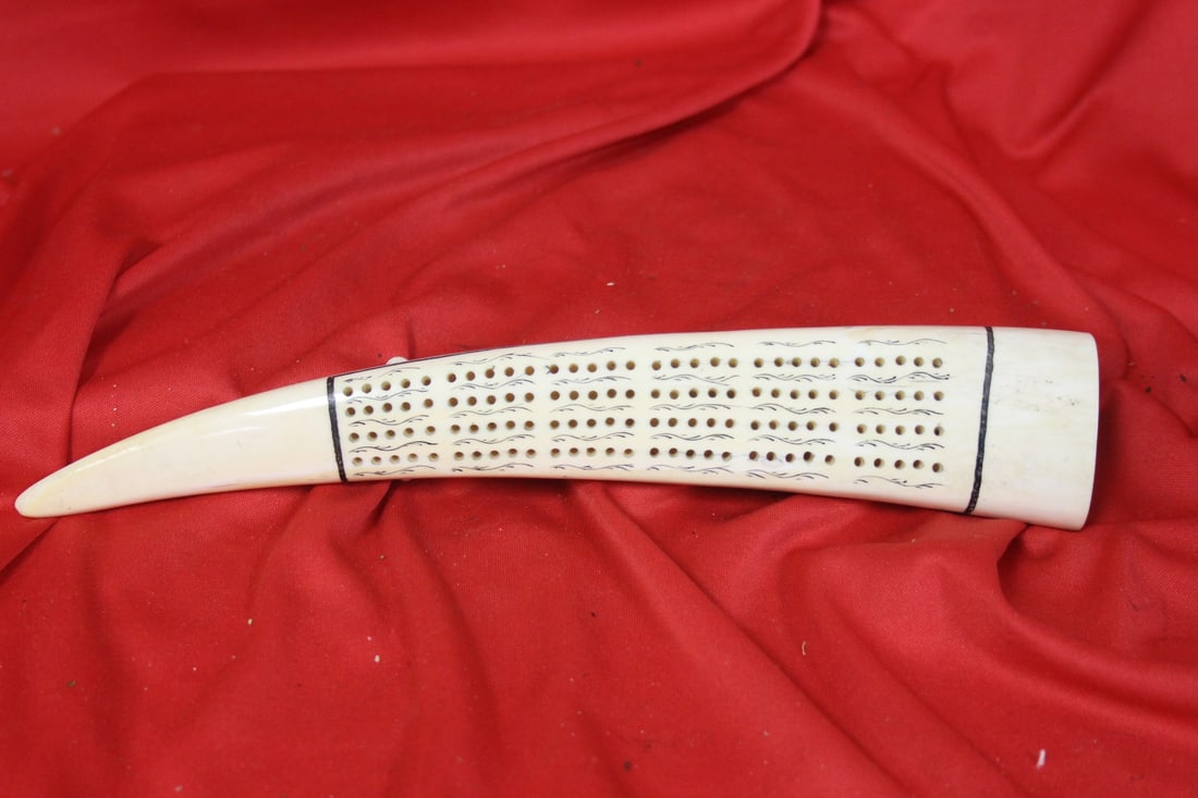 An Antique Cribbage Board: Please note: no pegs - 10 3/4" long straight line measurement - 19th century