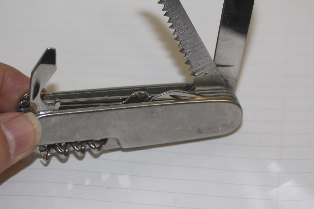 A Utility Knife - 2