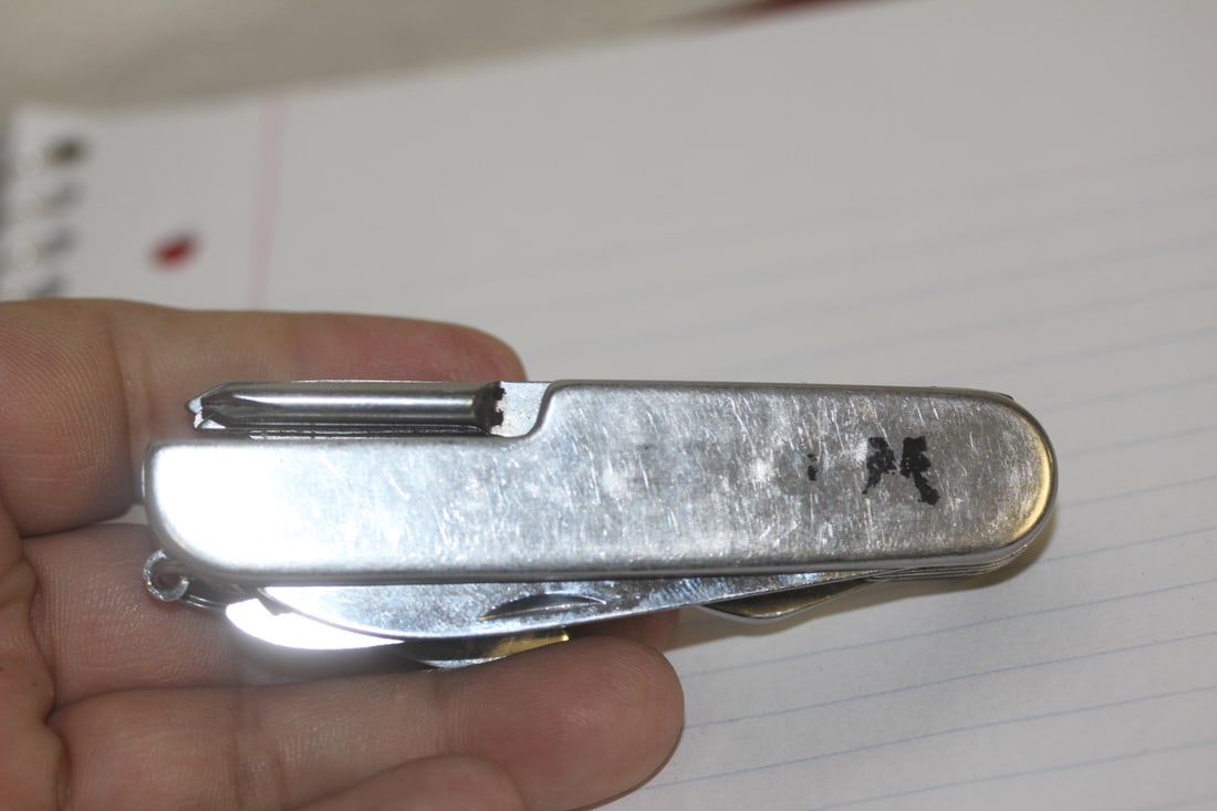 A Utility Knife - 4