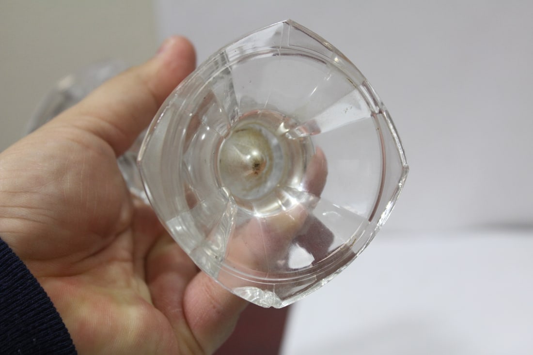 A Glass Vase - 6