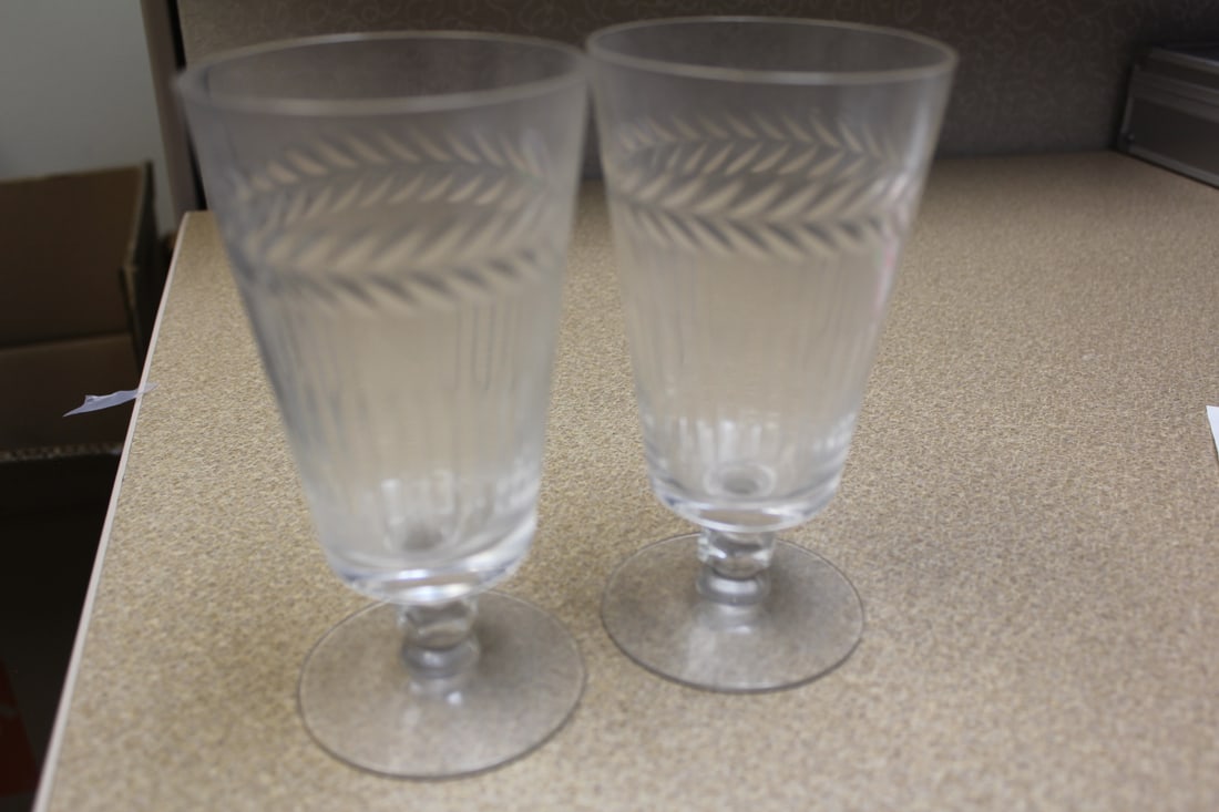 Set of 2 Etched Glass Water Tumblers: 6" tall