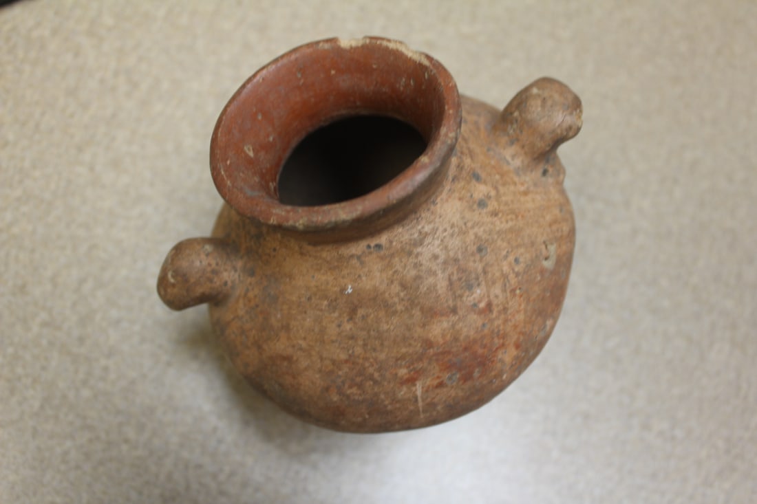 Antique Pre-Columbian Rounded Bottom Pot: please note: minor rim chips as shown - most likely over 1000 years old - 3 1/8" tall