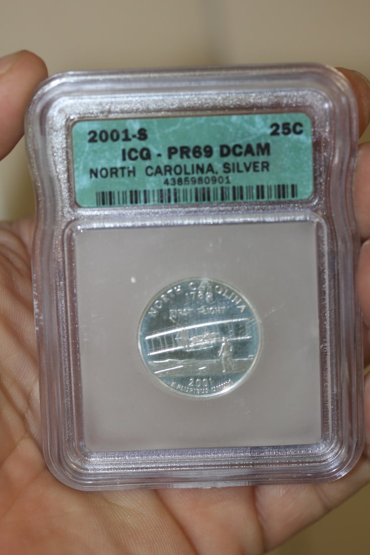 ICG Graded 2001-S Silver Quarter: PR69 DCAM