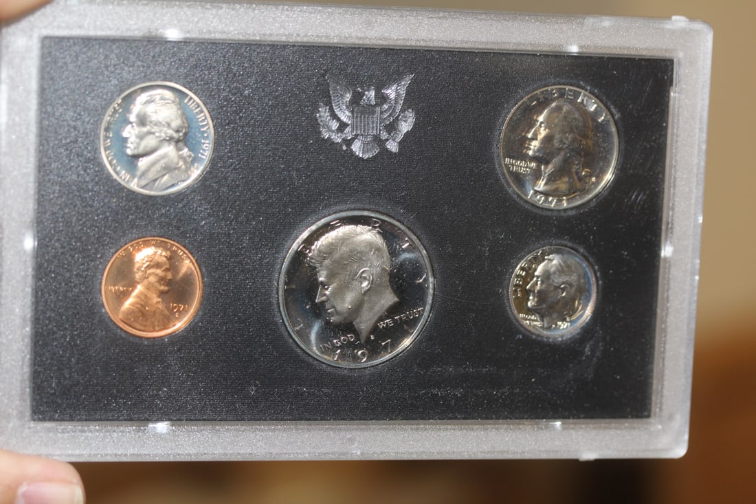 1971 US Proof Coin Set: clad