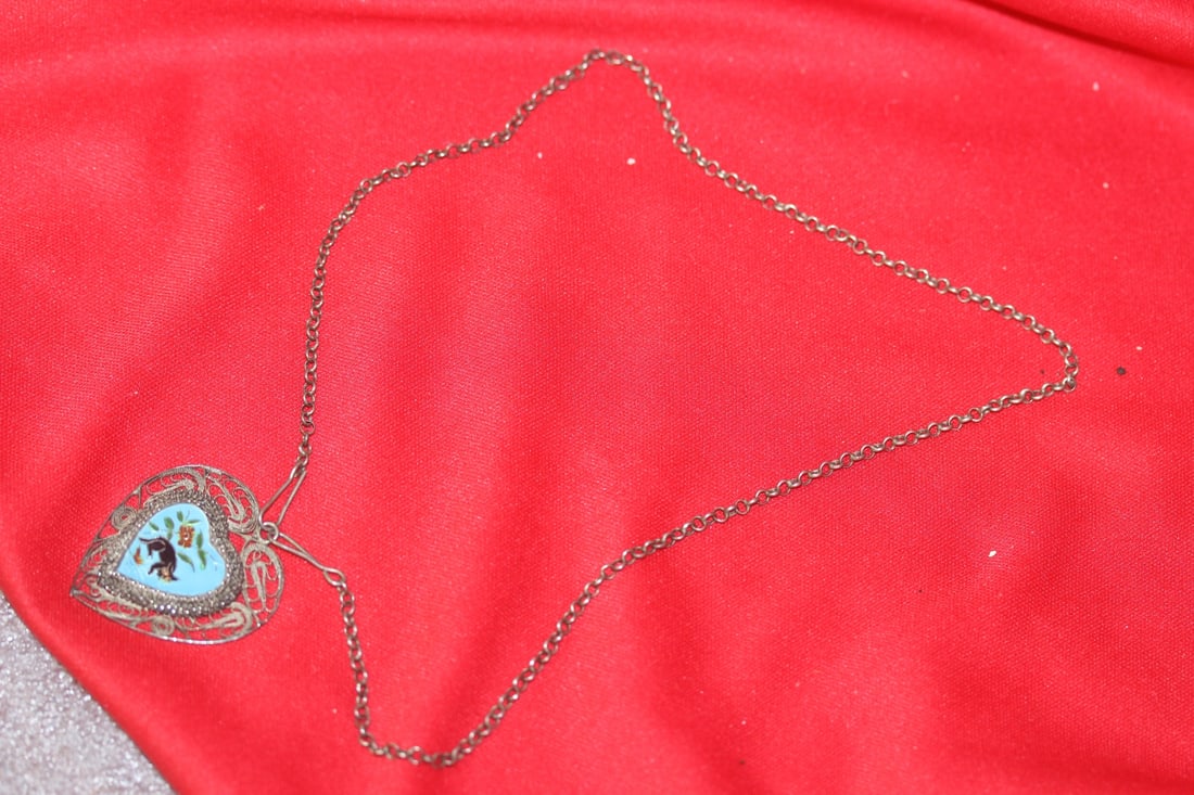 An Enamel Pendant: nice filigree - possibly Chinese - Possibly silver, but not tested