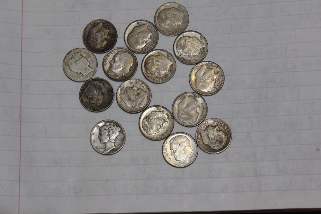 Lot of 15 Dimes: to include a Barber and a Mercury dime
