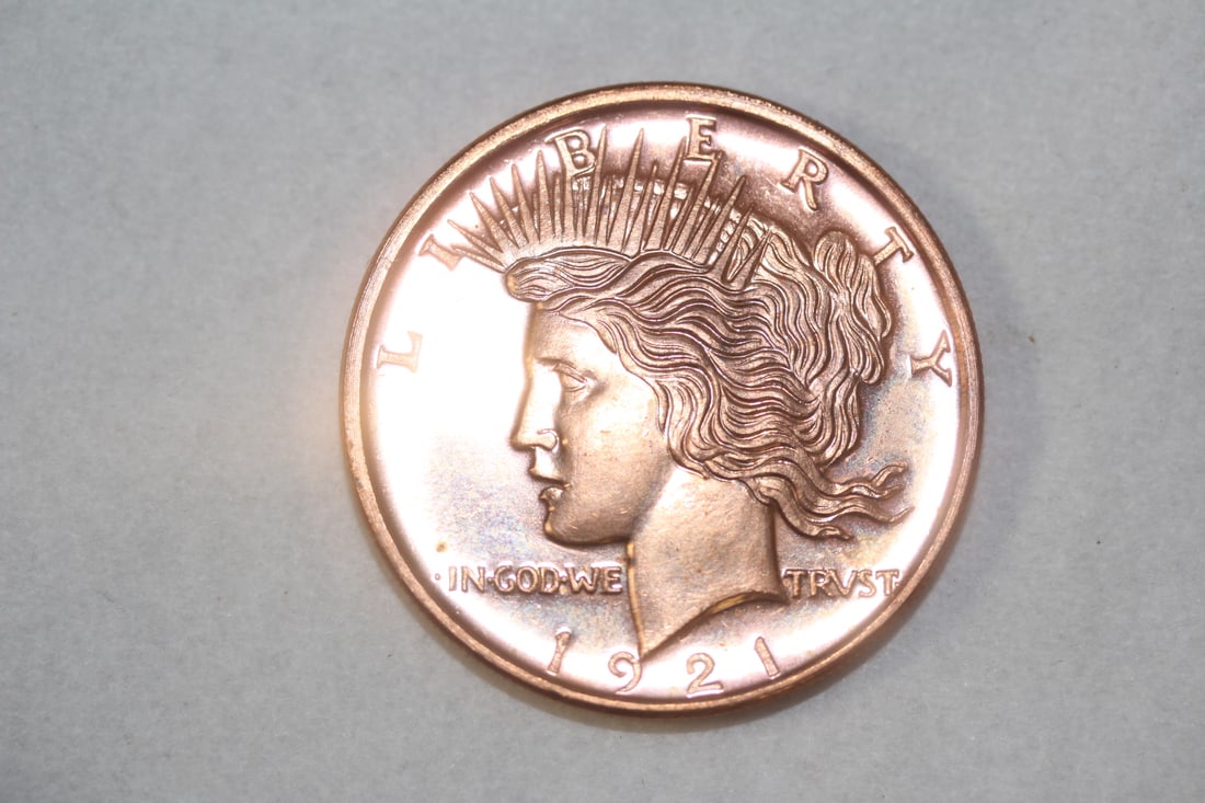 One Ounce Copper Round: replica of 1921 Peace dollar