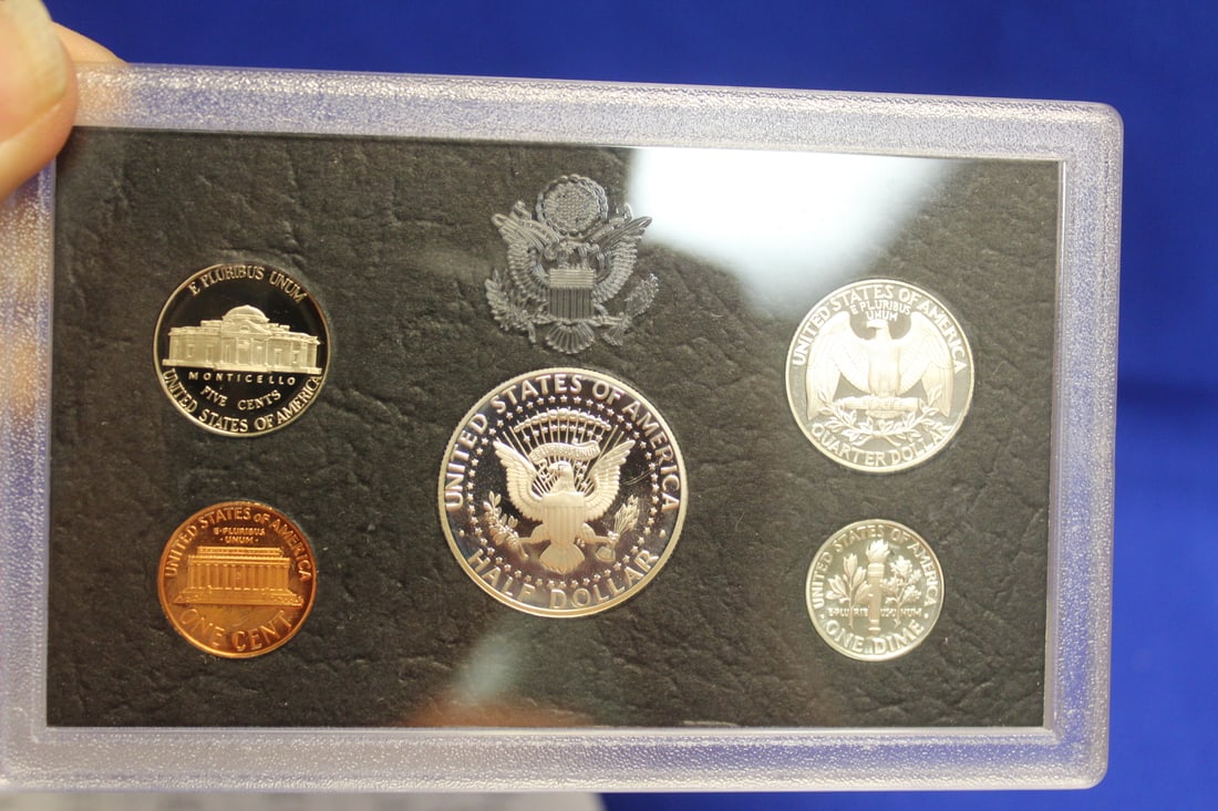 A 1998 US Mint Silver Proof Set - 4