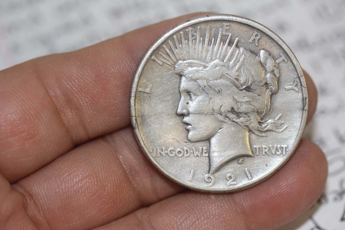 1921 Peace Silver Dollar (1 of 3)