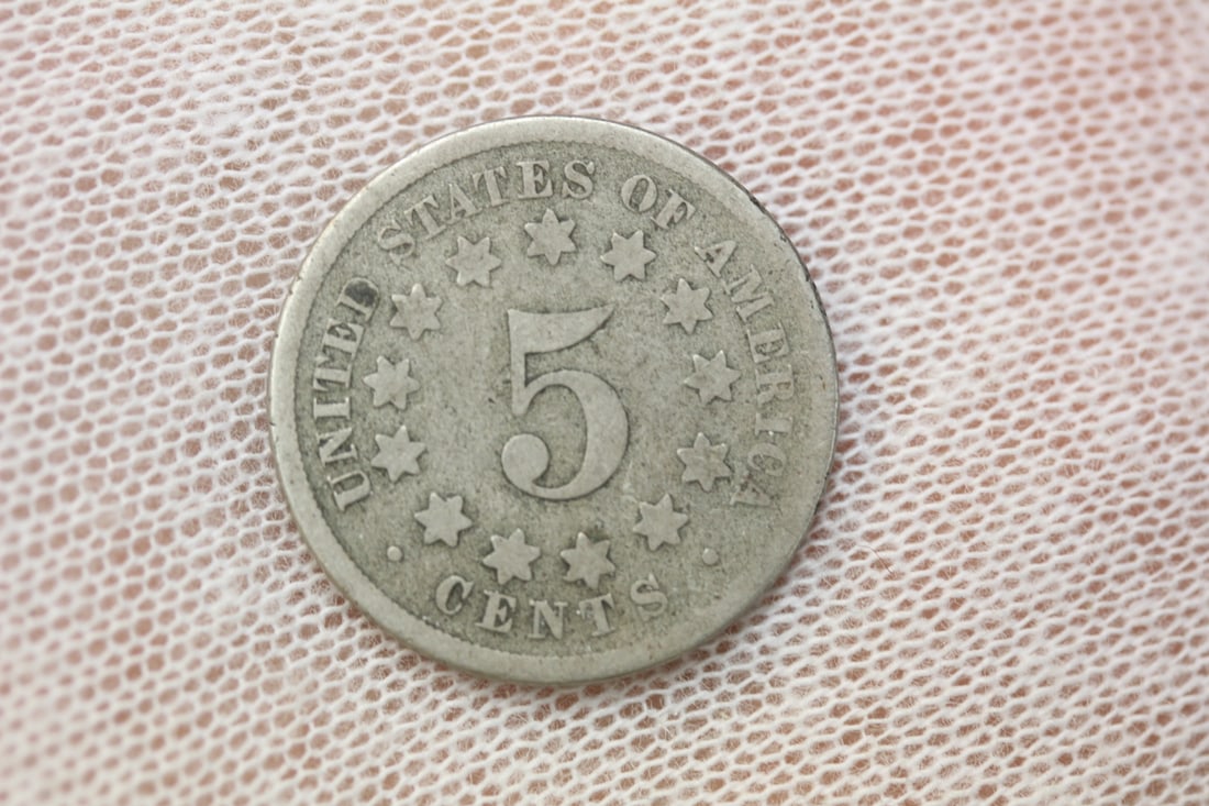 1867 Shield Nickel: no rays