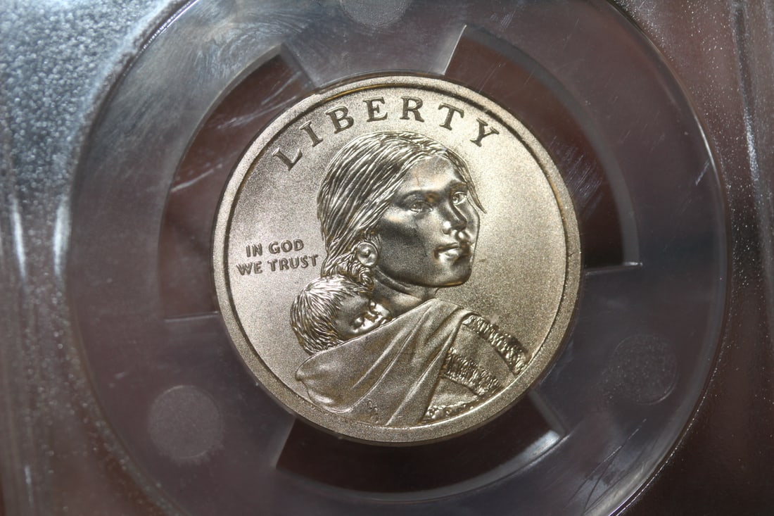 Anacs Graded 2014-D Native American Dollar - 5