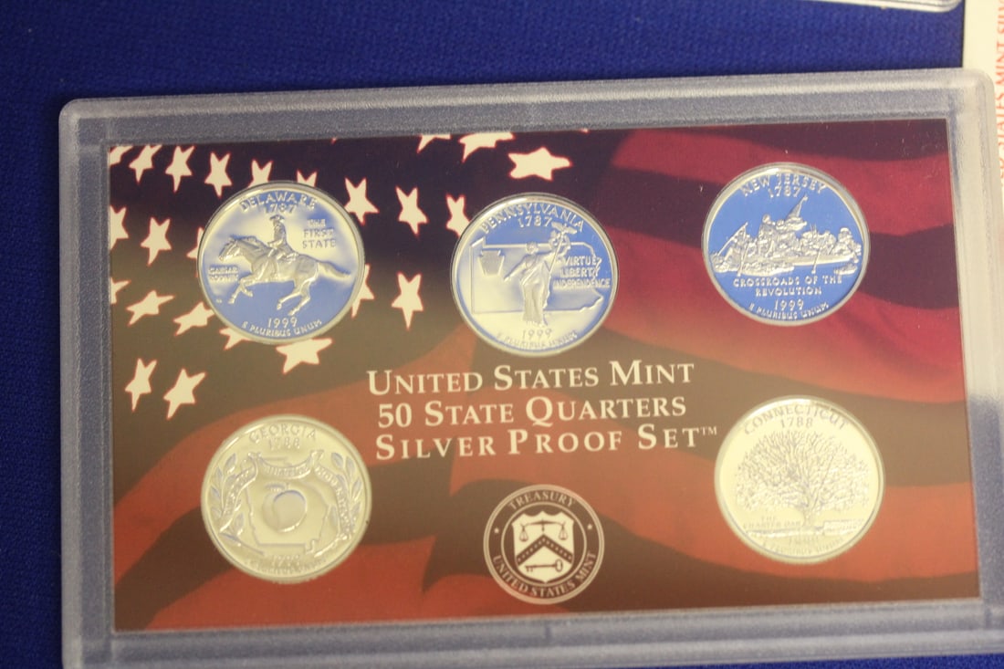 A 1999 US Mint Silver Proof Set - 5