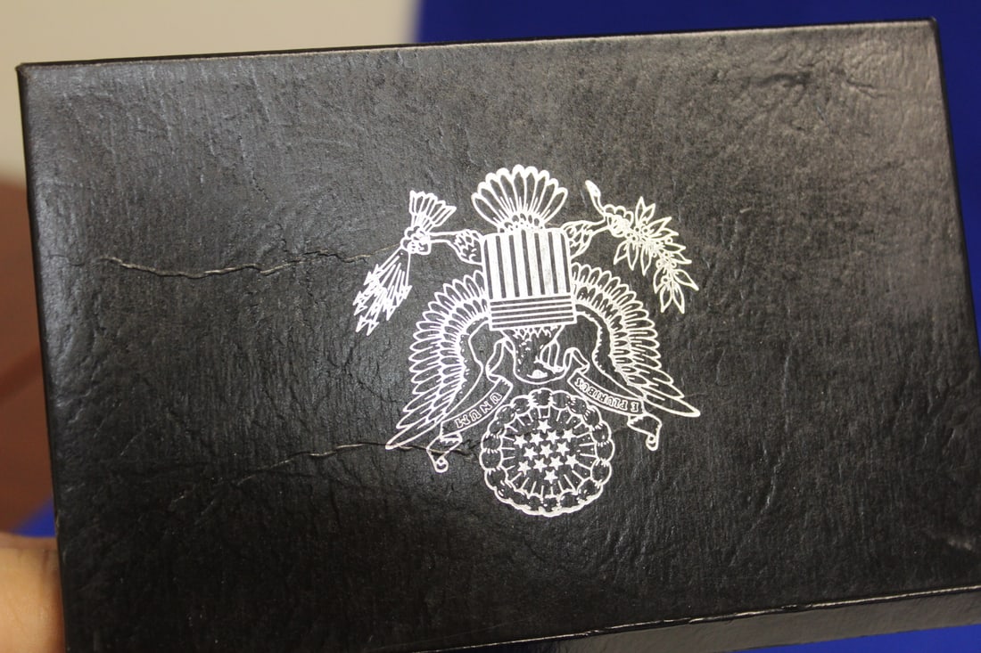 A 1993 US Mint Silver Proof Set - 5