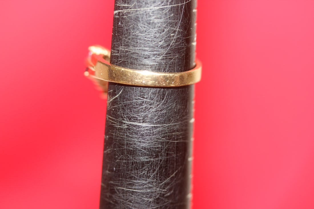 A 14 Karat Gold Ruby and Diamond Ring - 5